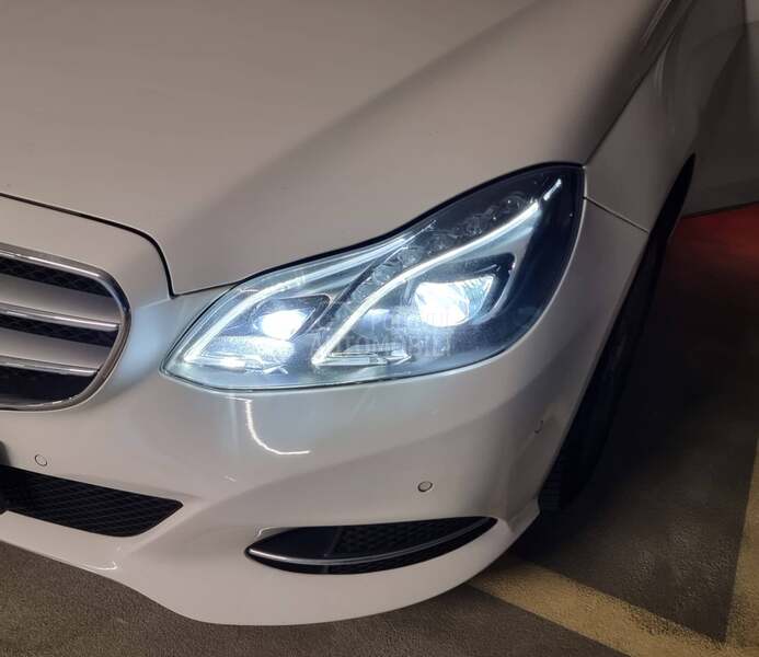 Mercedes Benz E 220 