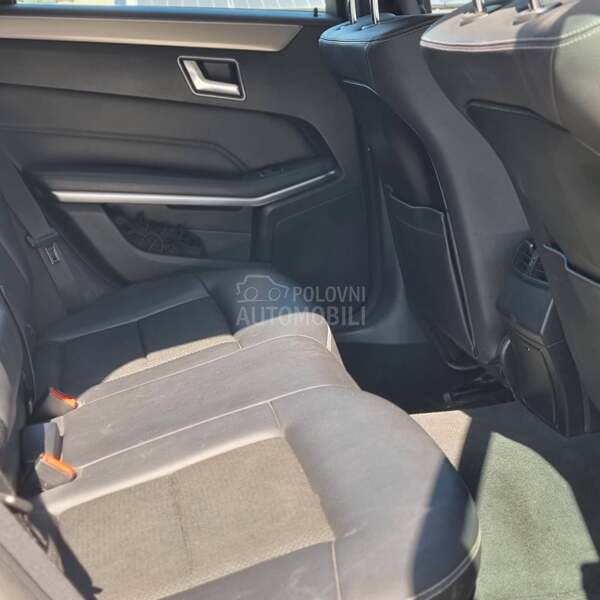 Mercedes Benz E 220 