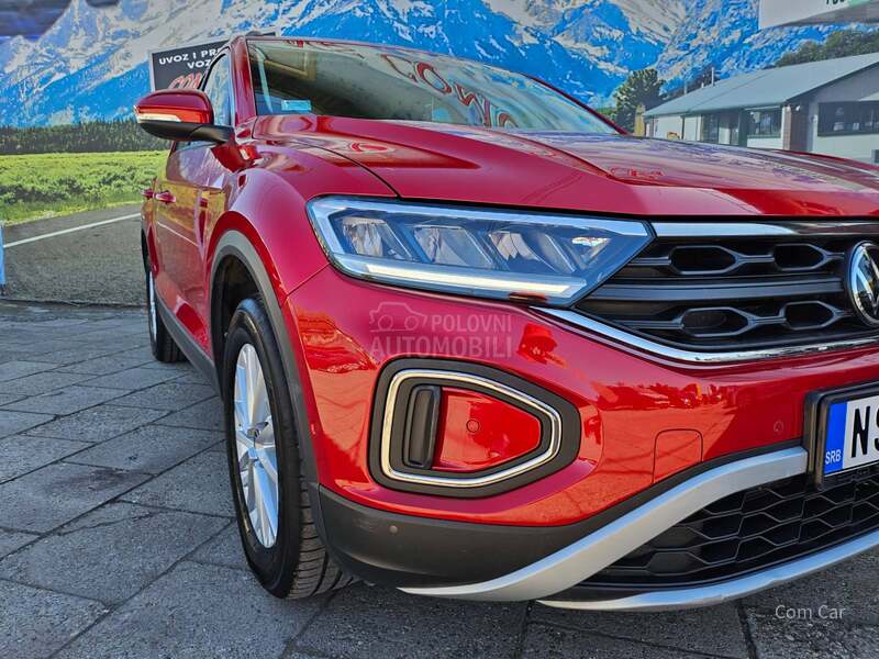 Volkswagen T-Roc VIRTUAL / LED