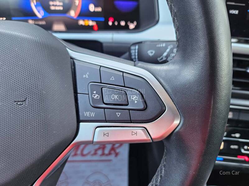 Volkswagen T-Roc VIRTUAL / LED