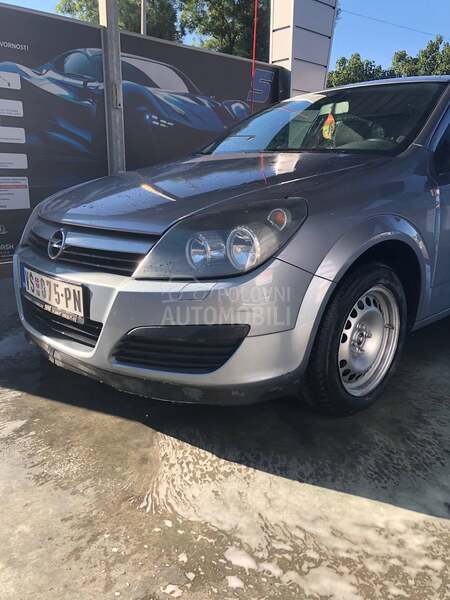 Opel Astra H 1.4///twinport