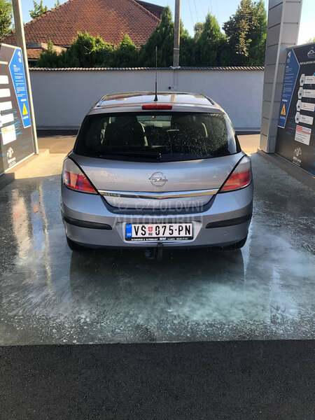 Opel Astra H 1.4///twinport