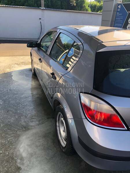 Opel Astra H 1.4///twinport