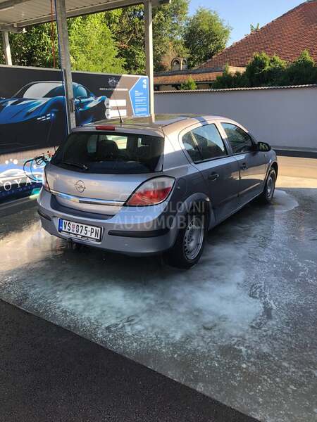 Opel Astra H 1.4///twinport