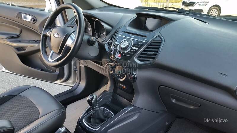 Ford EcoSport 1.5TDCI TITANIUM/NAV