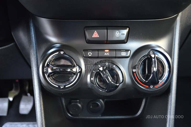 Peugeot 208 1.2 PureTech Nav
