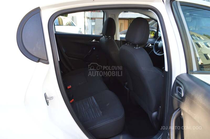 Peugeot 208 1.2 PureTech Nav