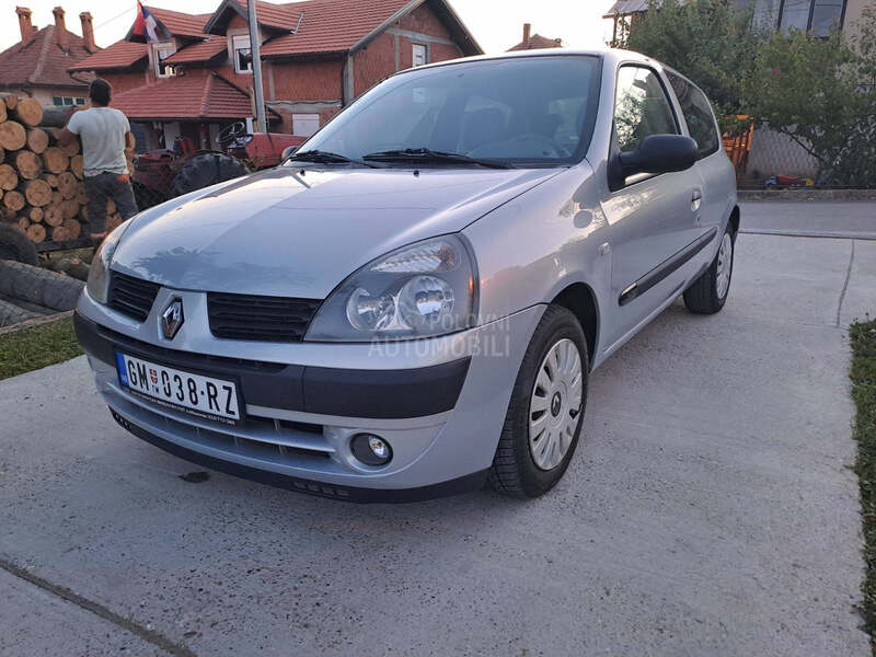 Renault Clio 