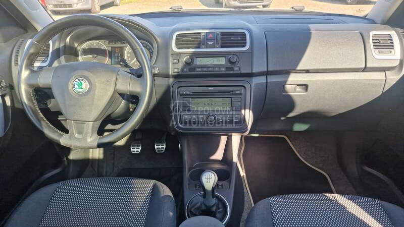 Škoda Roomster KREDlTl BEZ UCESCA