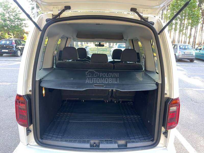 Volkswagen Caddy 2.0 TDI DSG NAV NOV