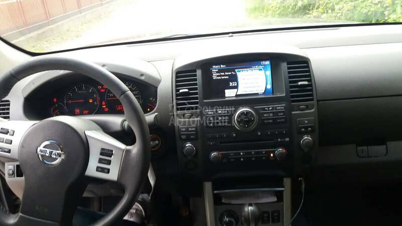 Nissan Navara 3.0 v6