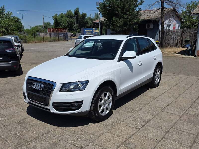 Audi Q5 2.0td LEDNAV/AUTSER
