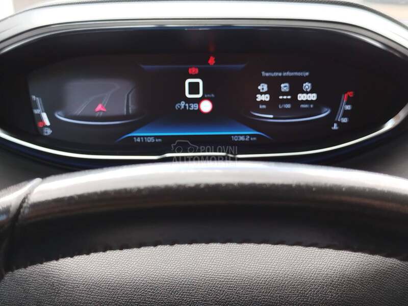 Peugeot 5008 1.5hdi K.A.O. N.O.V