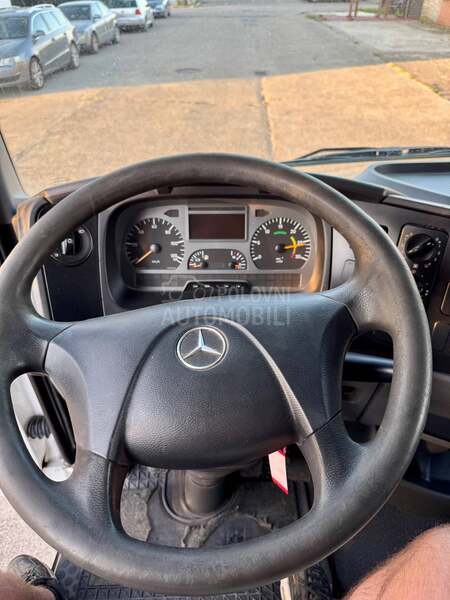 Mercedes Benz Atego 1218