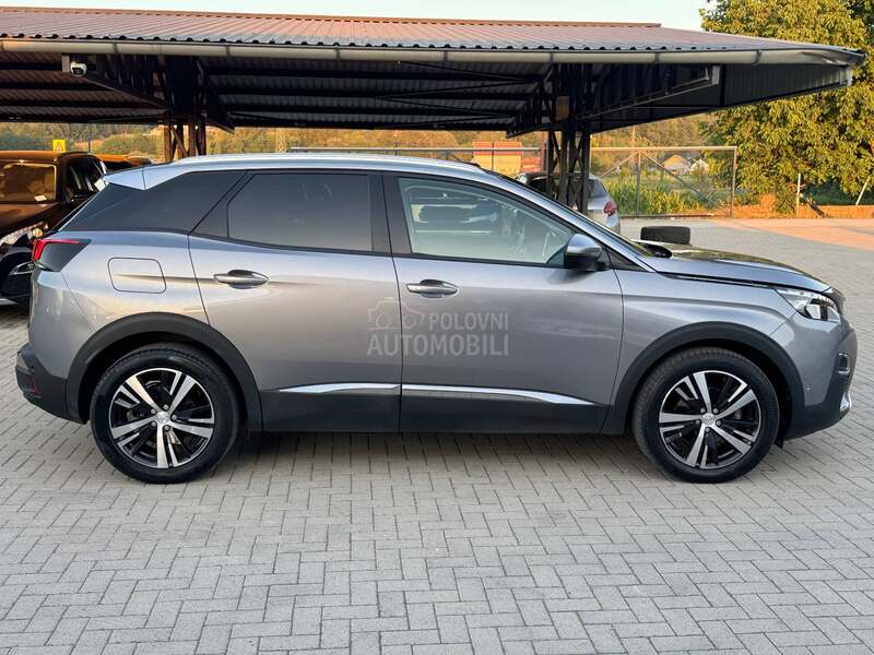 Peugeot 3008 ALLURE 1.2