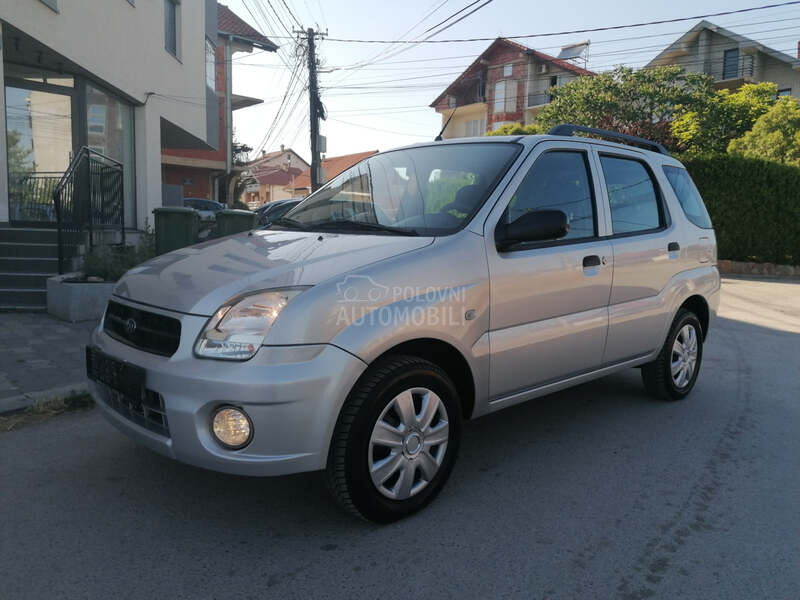 Subaru Justy 1.5i 4x4 RUNNER CH