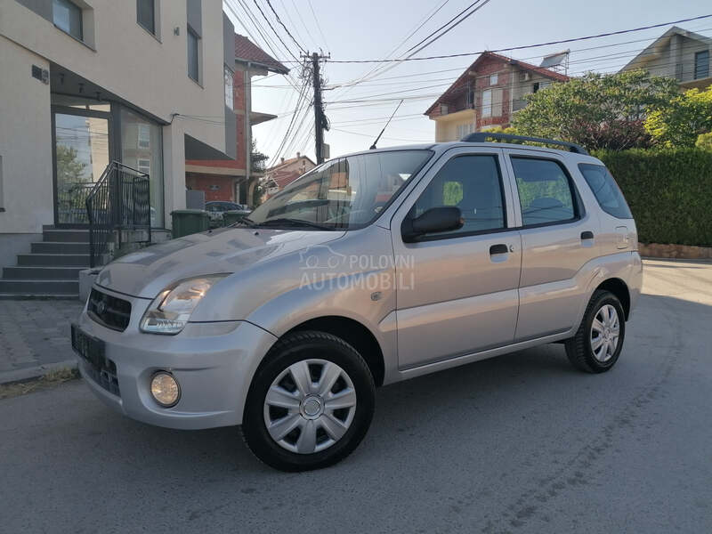 Subaru Justy 1.5i 4x4 RUNNER CH