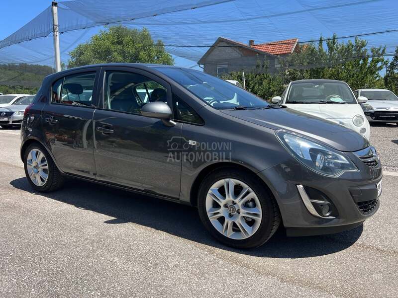 Opel Corsa D 1.3 CDTI COSMO