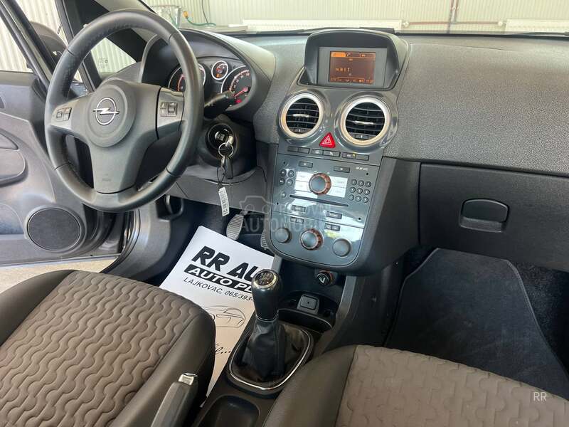Opel Corsa D 1.3 CDTI COSMO