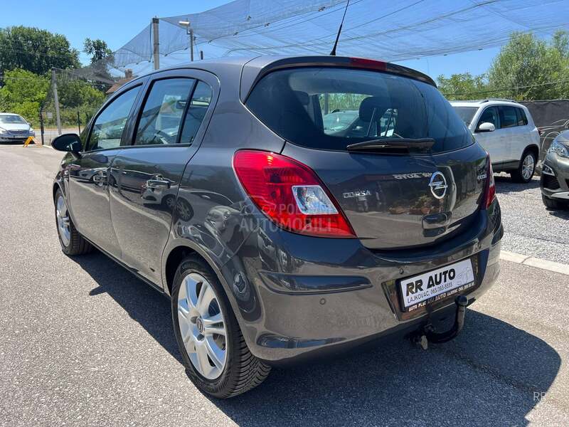 Opel Corsa D 1.3 CDTI COSMO