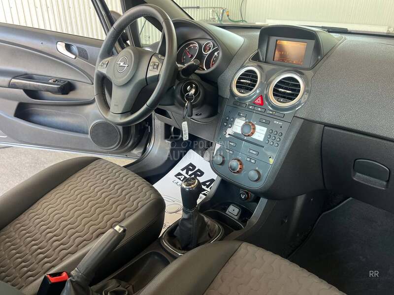 Opel Corsa D 1.3 CDTI COSMO