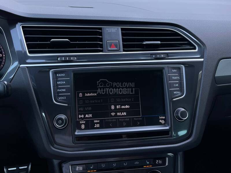 Volkswagen Tiguan R-LINE 4x4 DSG CH