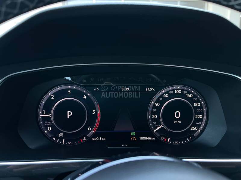 Volkswagen Tiguan R-LINE 4x4 DSG CH