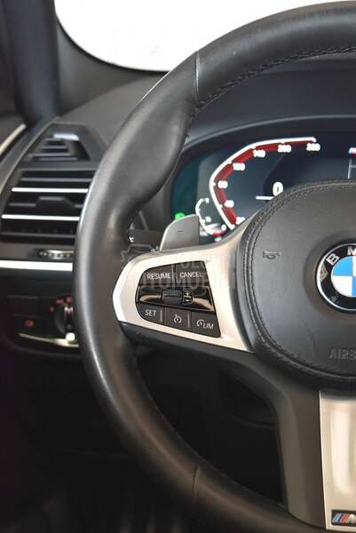 BMW X3 xDrive M Paket AT