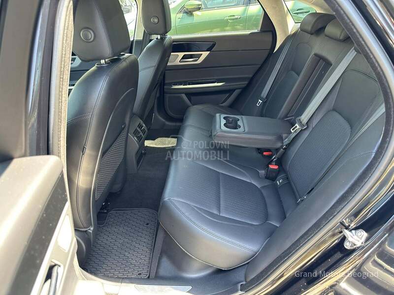 Jaguar XF 2.0D AWD PRESTIGE