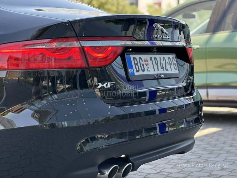 Jaguar XF 2.0D AWD PRESTIGE