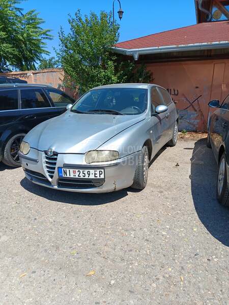 Alfa Romeo 147 