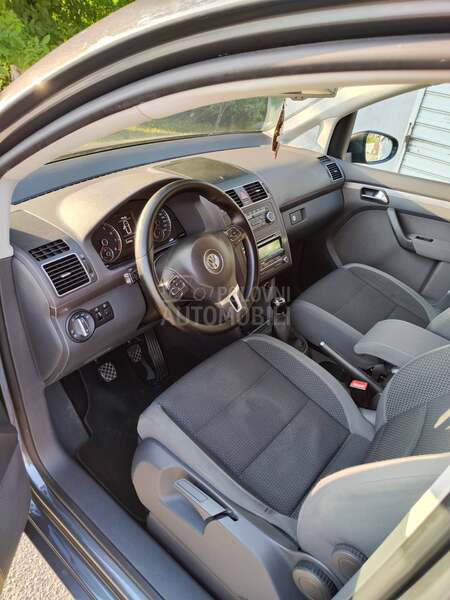 Volkswagen Touran 1.4 TSI Metan