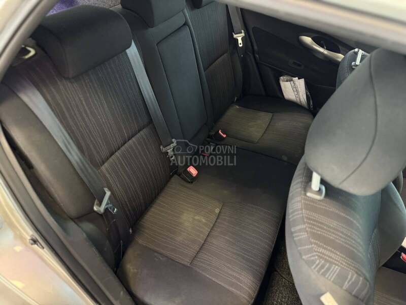 Toyota Auris 2.0