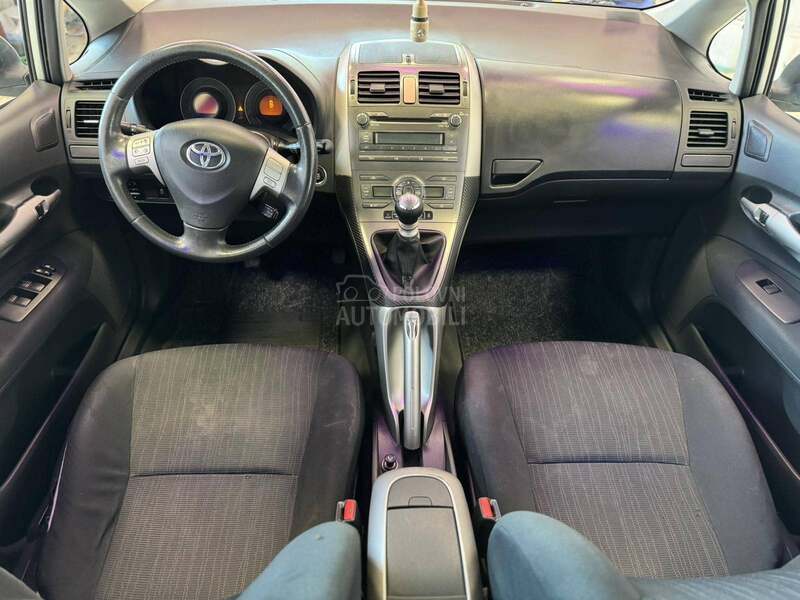Toyota Auris 2.0