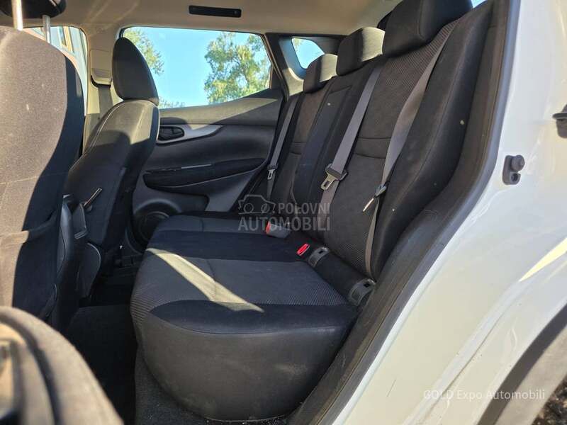 Nissan Qashqai 1.5 DCi ZA TRGOVCE