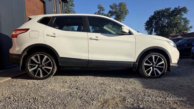 Nissan Qashqai 1.5 DCi ZA TRGOVCE