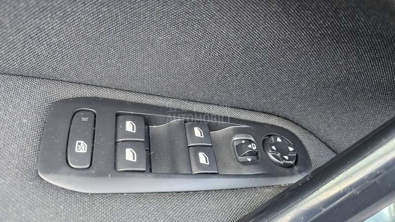 Peugeot 308 1.6 HDI Allure