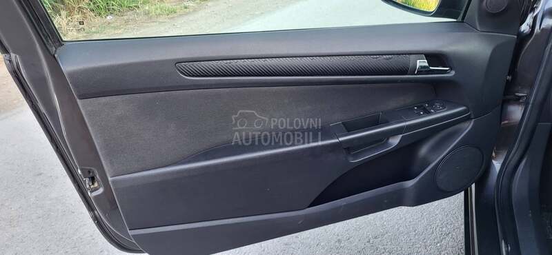 Opel Astra H 1.4 gtc