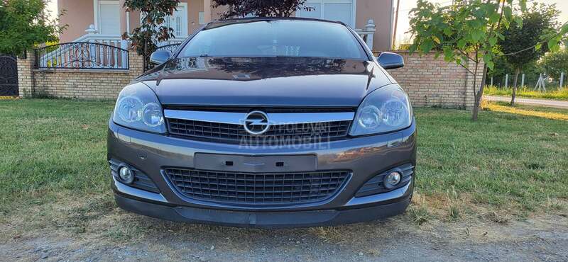 Opel Astra H 1.4 gtc