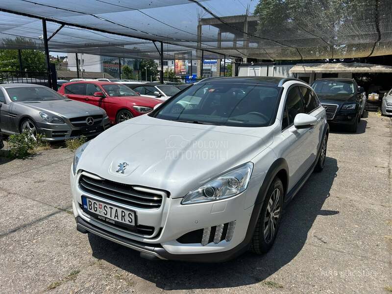 Peugeot 508 RXH 2.0HDI 4X4 PAN0 CH