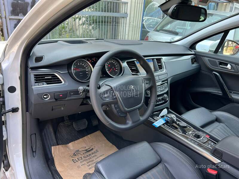 Peugeot 508 RXH 2.0HDI 4X4 PAN0 CH