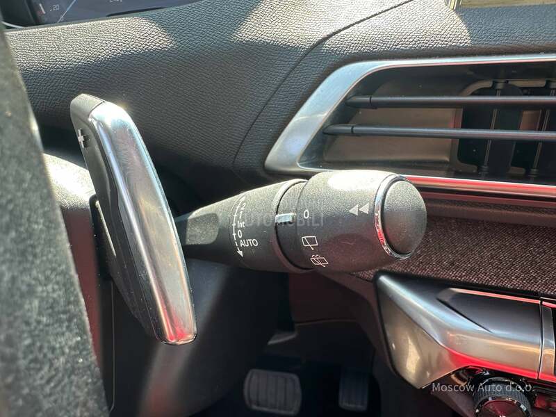 Peugeot 3008 Allure 1.2