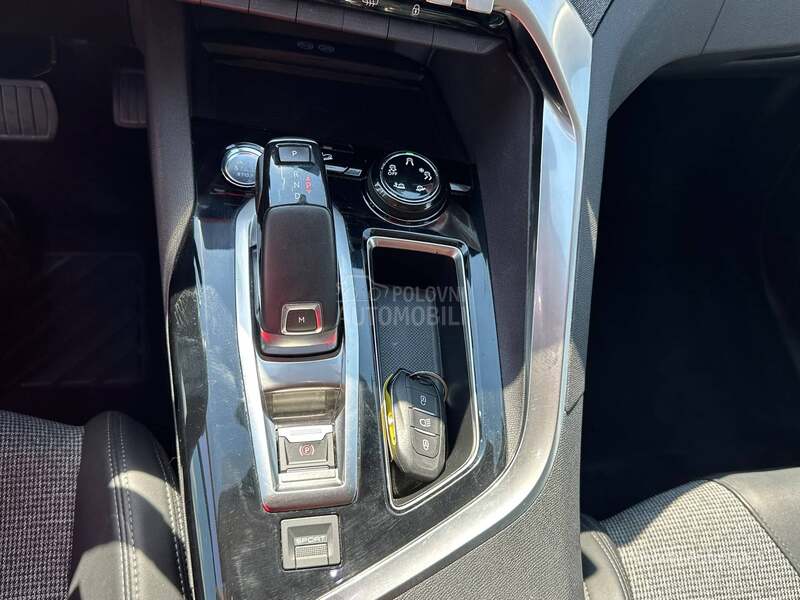 Peugeot 3008 Allure 1.2