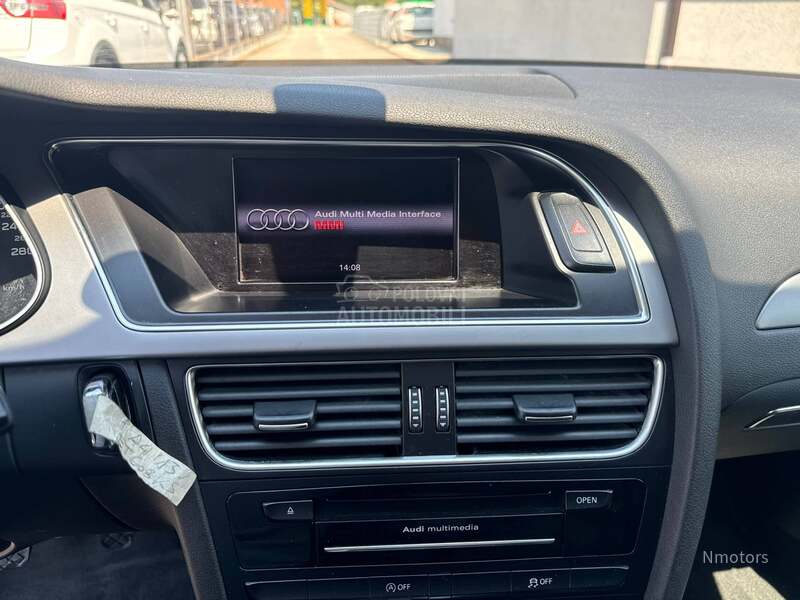 Audi A4 2.0 TDI NAV
