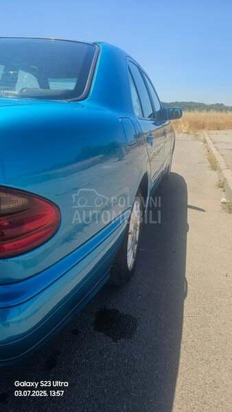 Mercedes Benz E 200 cdi