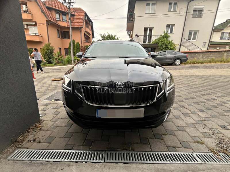 Škoda Octavia 2.0 Tdi DSG 4x4