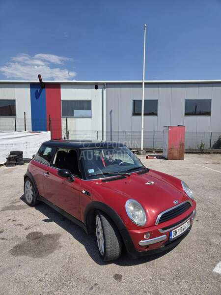 MINI One 