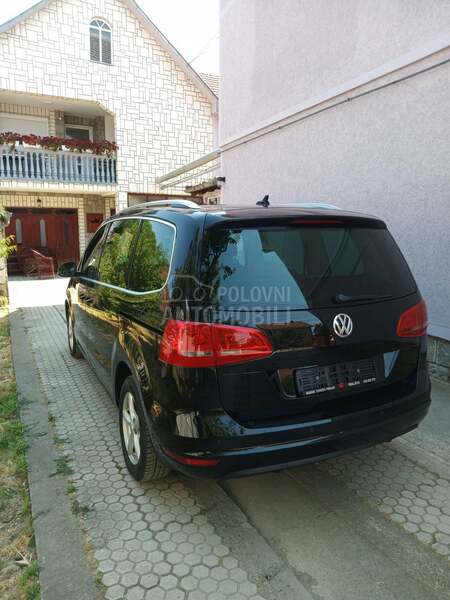 Volkswagen Sharan 2.0 tdi