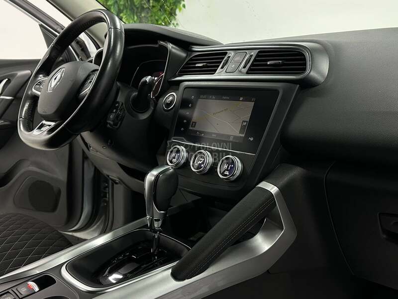 Renault Kadjar 1.3  INTENS 160hp