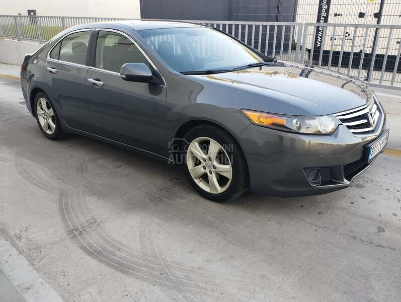Honda Accord 2.2